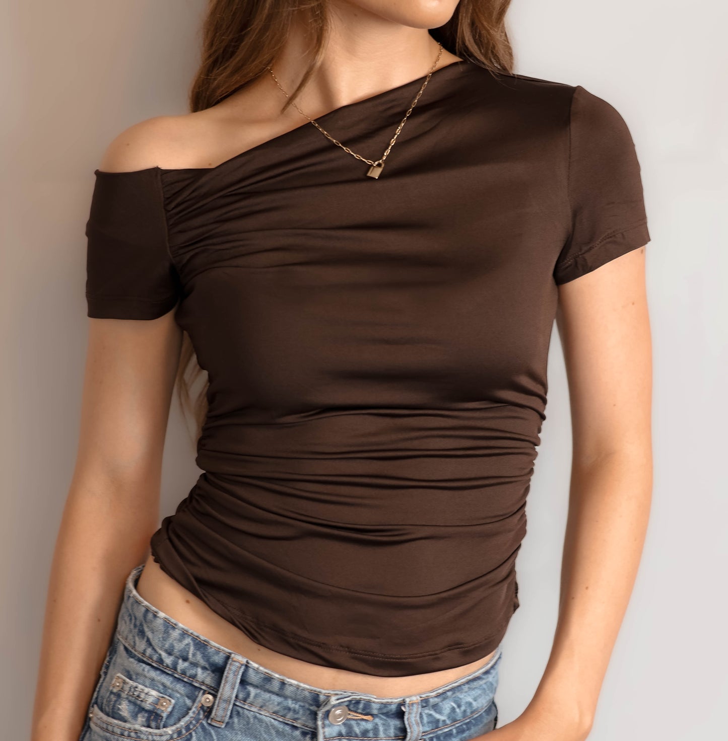 Ruched One Shoulder Short Sleeve Top